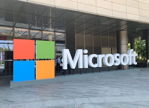 微软ceo：能源成本将决定各国在ai赛道上的胜负