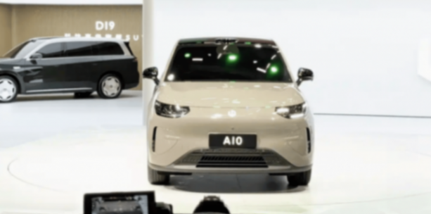 零跑a10首发,10万级就配激光雷达,就不传统了