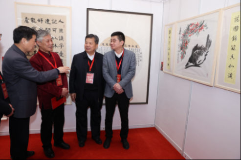 第三届“家文化中堂书画楹联展”暨新年“写春联 送福字”活动亮相居然之家