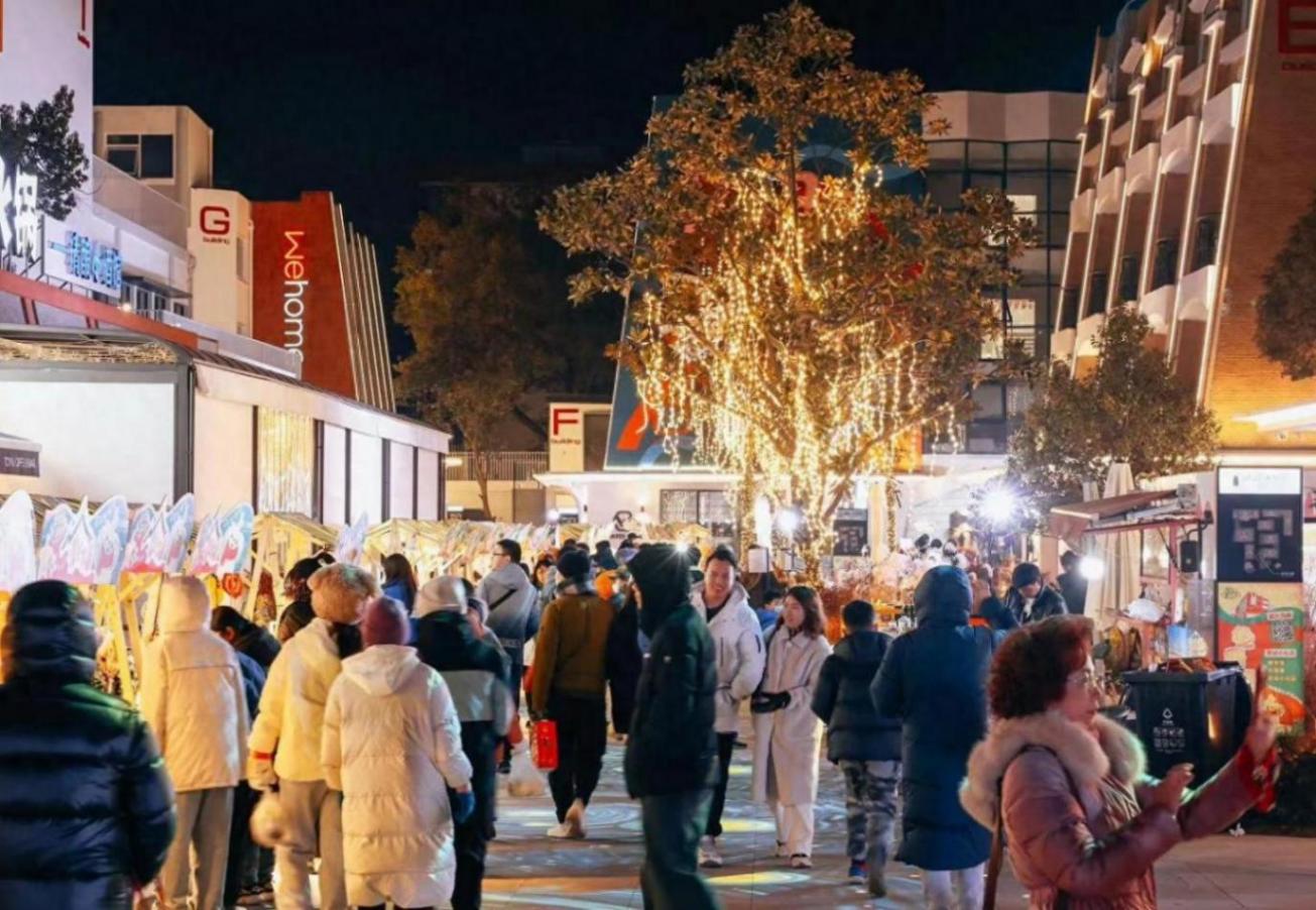 城市更新需要烟火气,上海“德必·大华里”正式开业