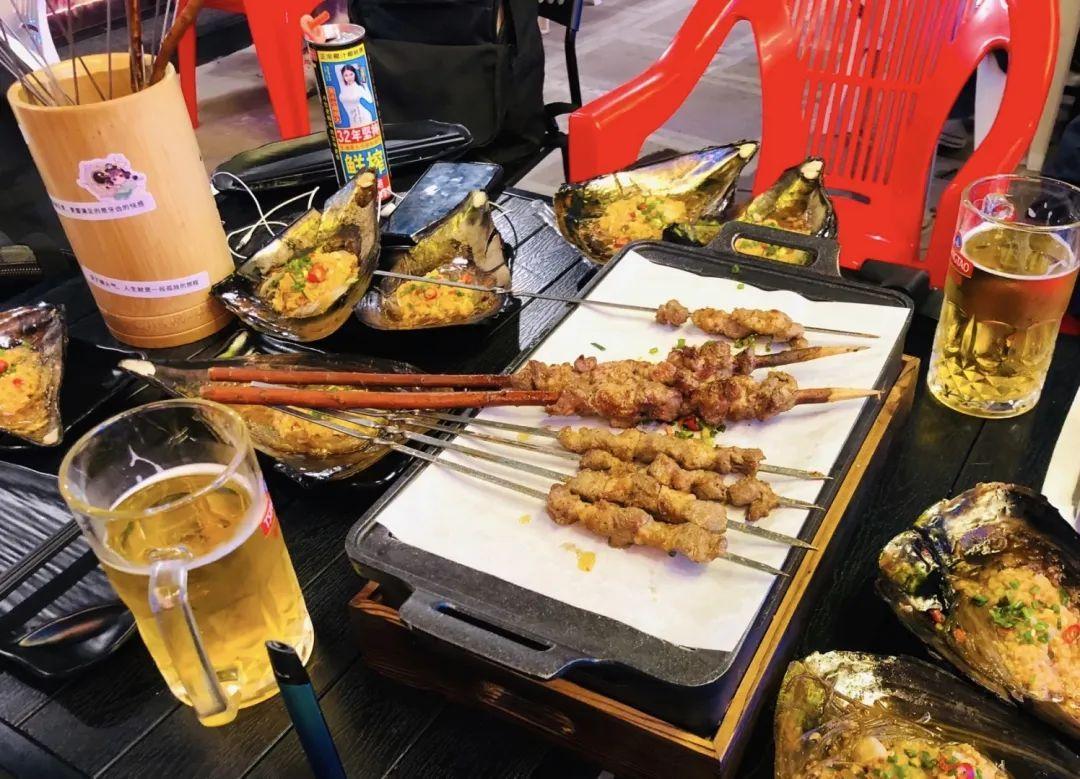 静安宝藏店铺新年city walk