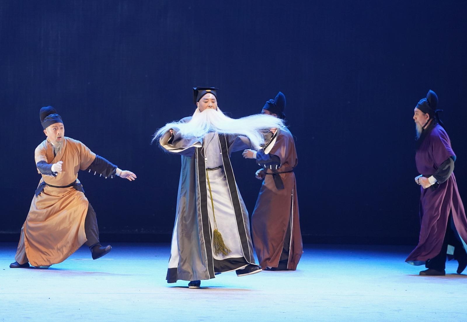 评剧《包拯还乡》:悲喜交加续写包公退休人生