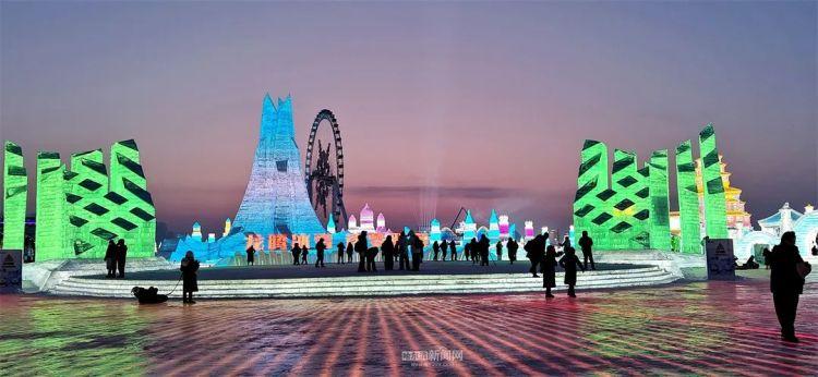 盛世冰雪、沸腾冰城,火出圈的“冰雪奇缘”相约下一个亚冬会