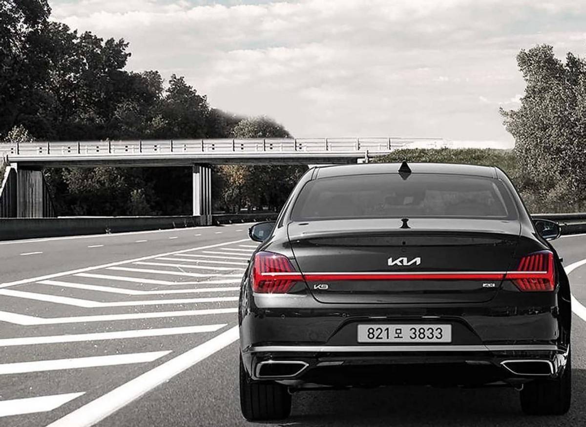 新款起亚k9官图发布,约合人民币31.7万起售,引入国内会火?