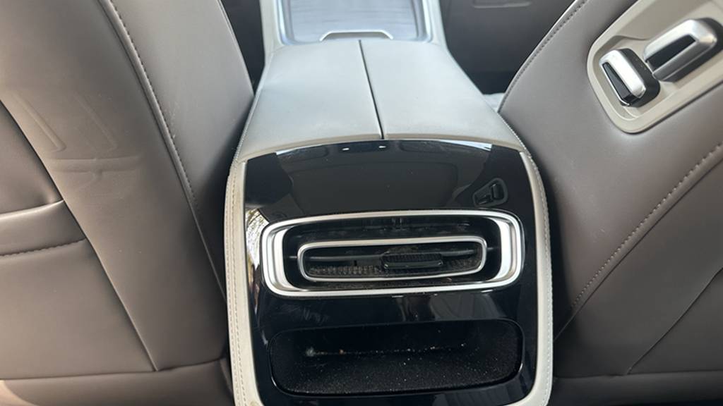 一台不输bba豪华质感的大5座suv 还有这些亮点 一台不输bba豪华质感的大5座suv 还有这些亮点