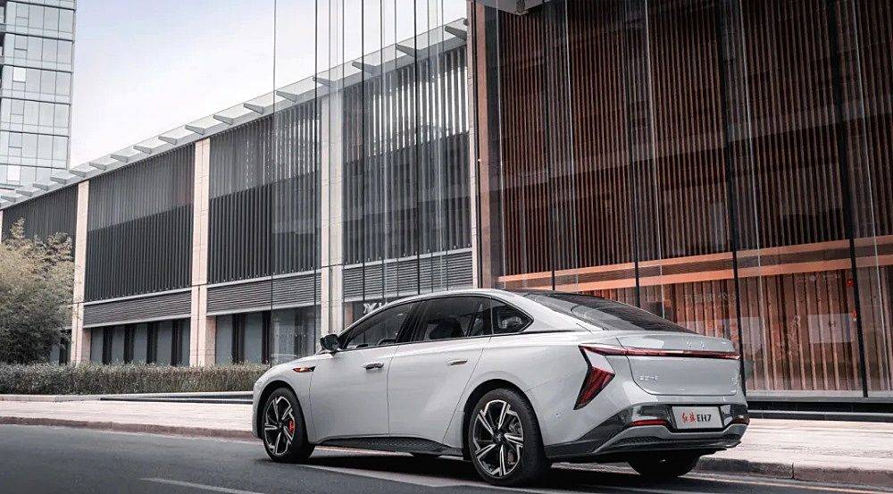 all in新能源后首款重磅车型 红旗eh7能否打开局面?