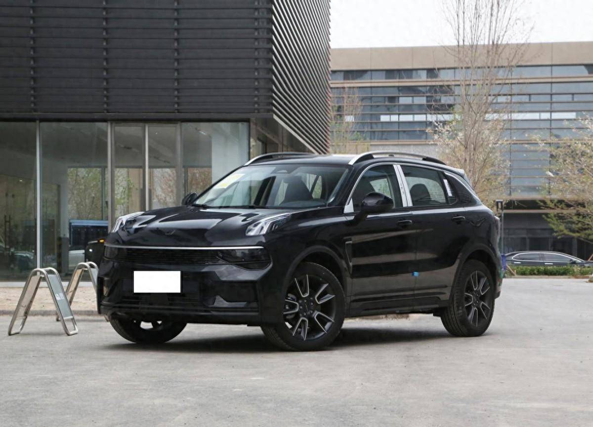 售价15.58万元起,2024款领克01正式上市,搭载2.0t发动机