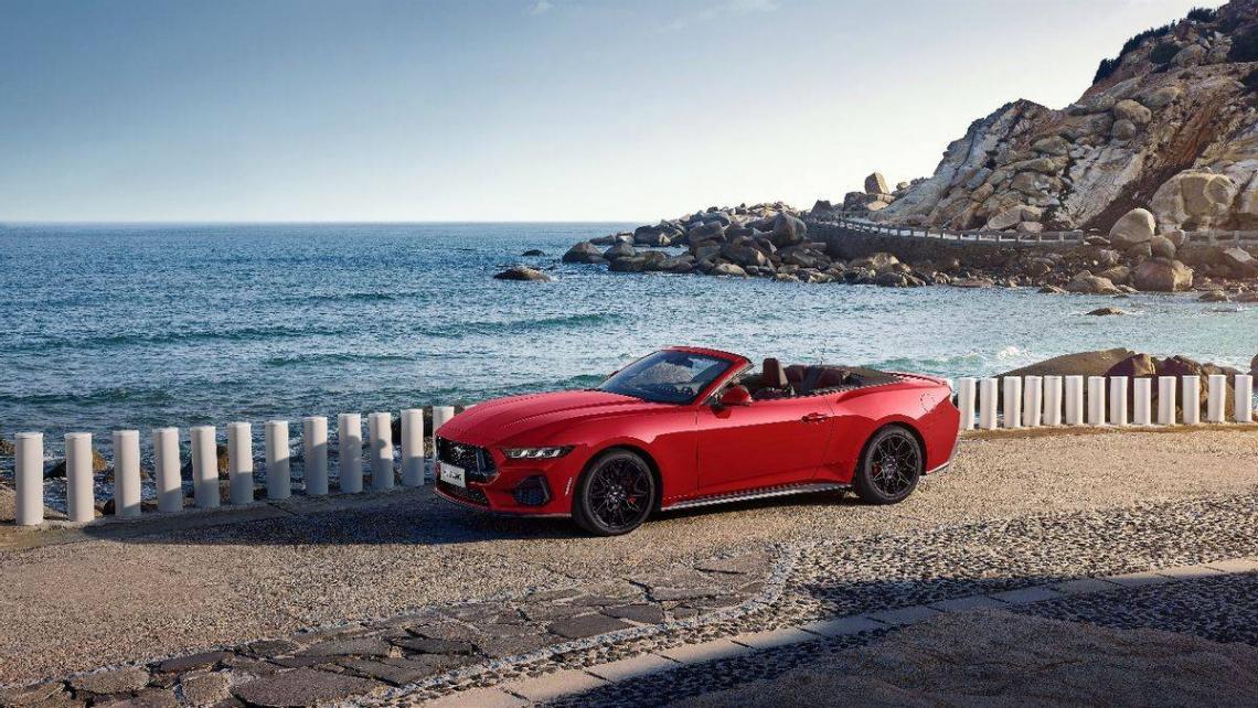 全新福特mustang®硬顶性能版与敞篷运动版将于北京车展中国首秀