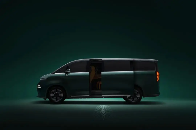 吉利子品牌levc发布全新中大型纯电mpv——l380