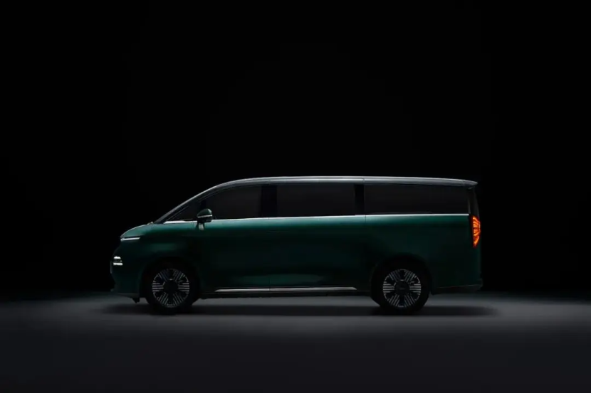 吉利子品牌levc发布全新中大型纯电mpv——l380