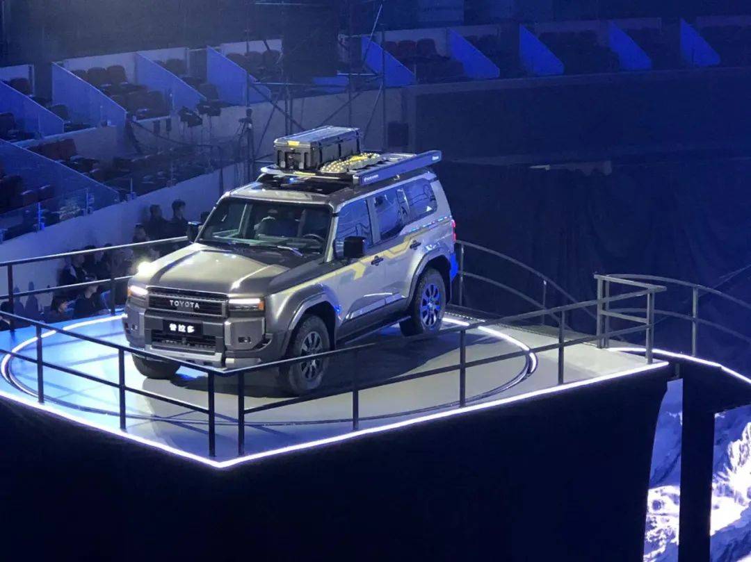 全新皇冠、全新普拉多归来,一汽丰田智电化开启双重加速度?