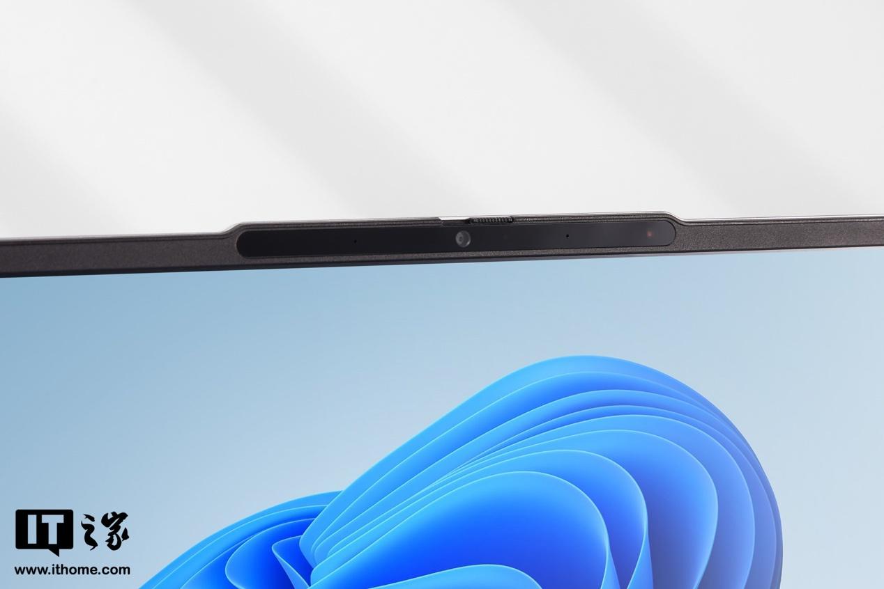 联想昭阳x7 ai高能本图赏:轻薄有型,传承经典设计