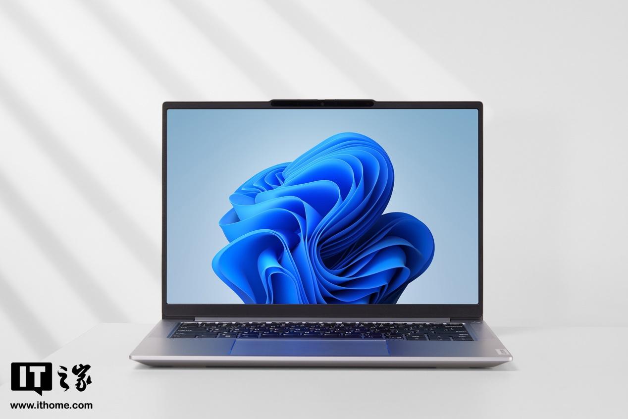 联想昭阳x7 ai高能本图赏:轻薄有型,传承经典设计