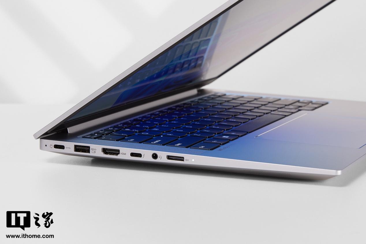 联想昭阳x7 ai高能本图赏:轻薄有型,传承经典设计